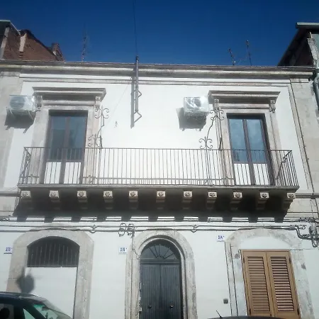 3d House Centro * Katania