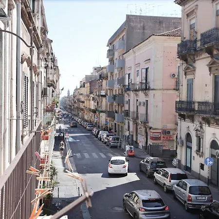 3d House Centro Homestay Catania